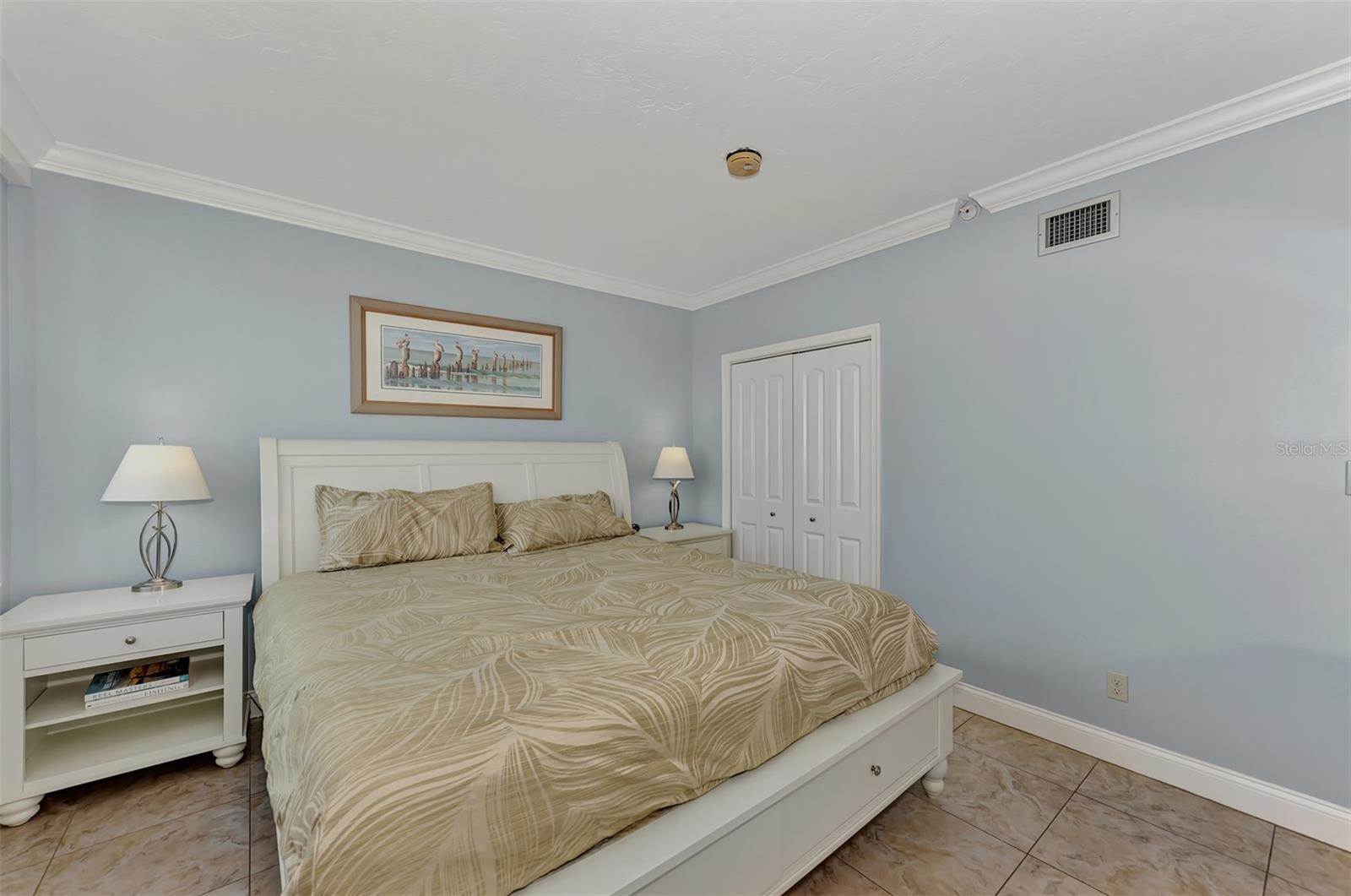 1945 Gulf of Mexico Drive, #M2-414, Longboat Key, FL 34228