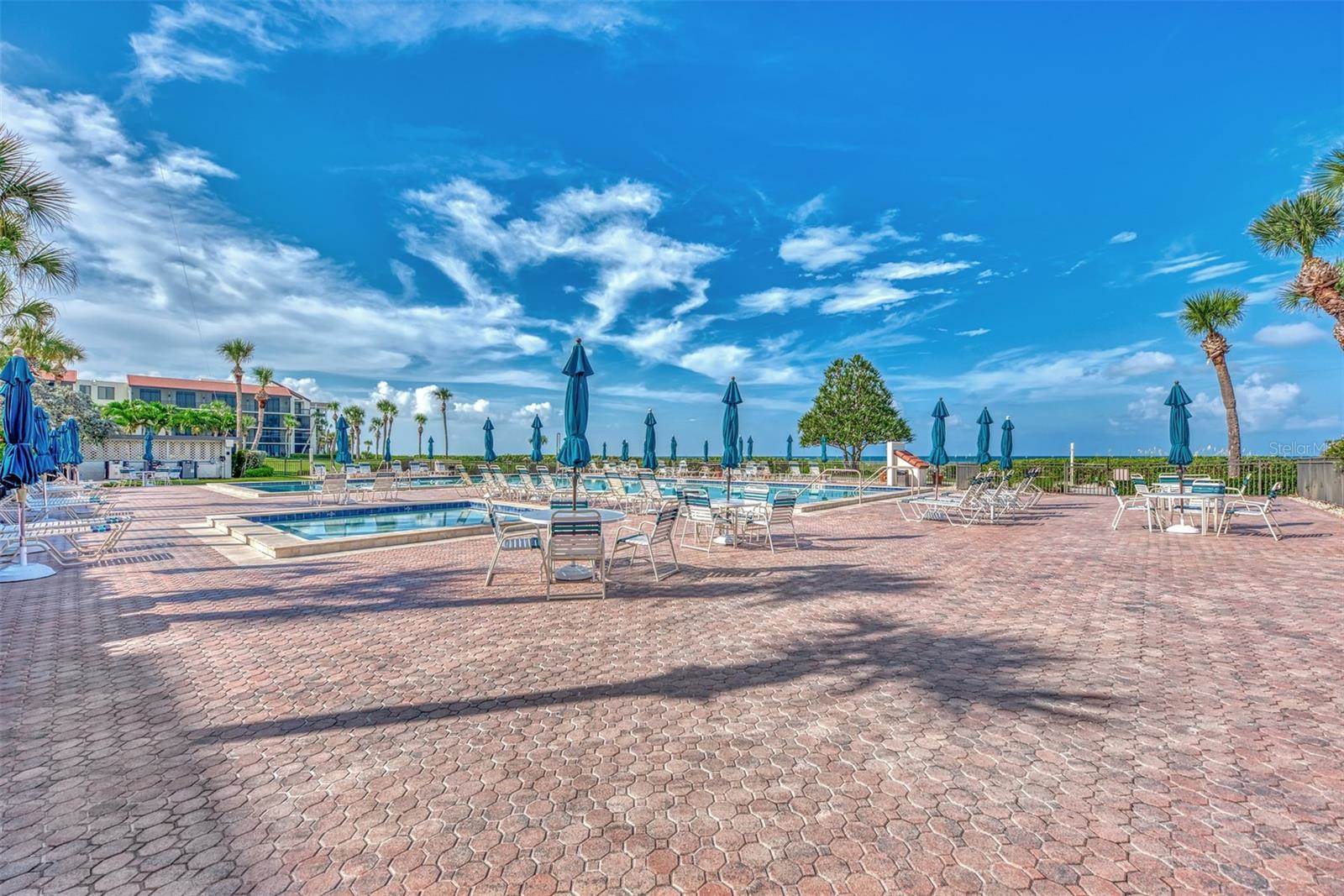 1945 Gulf of Mexico Drive, #M2-414, Longboat Key, FL 34228