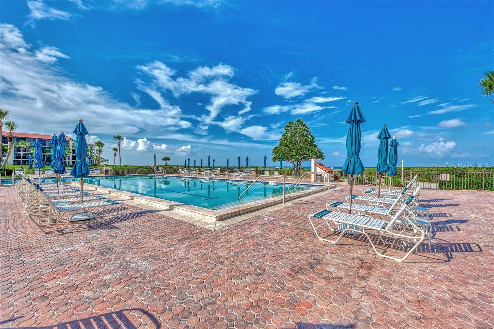 1945 Gulf of Mexico Drive, #M2-414, Longboat Key, FL 34228