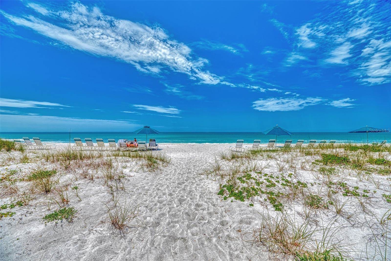 1945 Gulf of Mexico Drive, #M2-414, Longboat Key, FL 34228