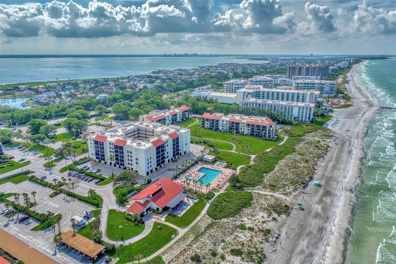 1945 Gulf of Mexico Drive, #M2-414, Longboat Key, FL 34228