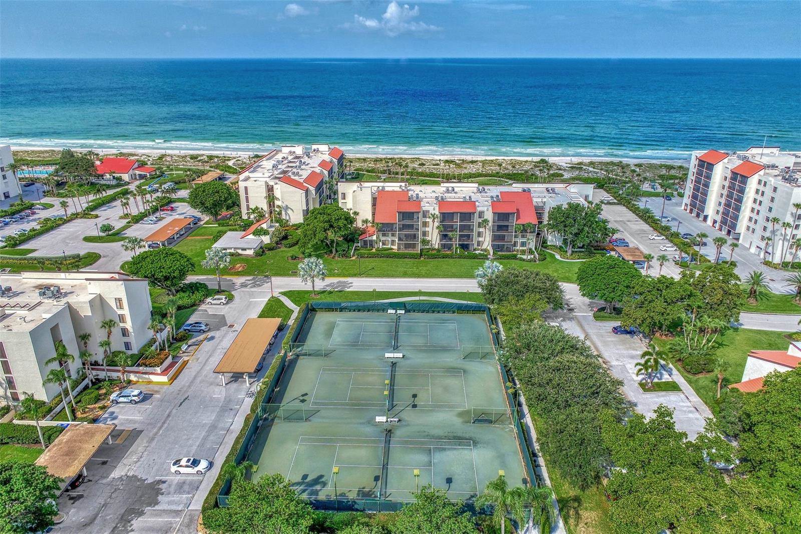 1945 Gulf of Mexico Drive, #M2-414, Longboat Key, FL 34228