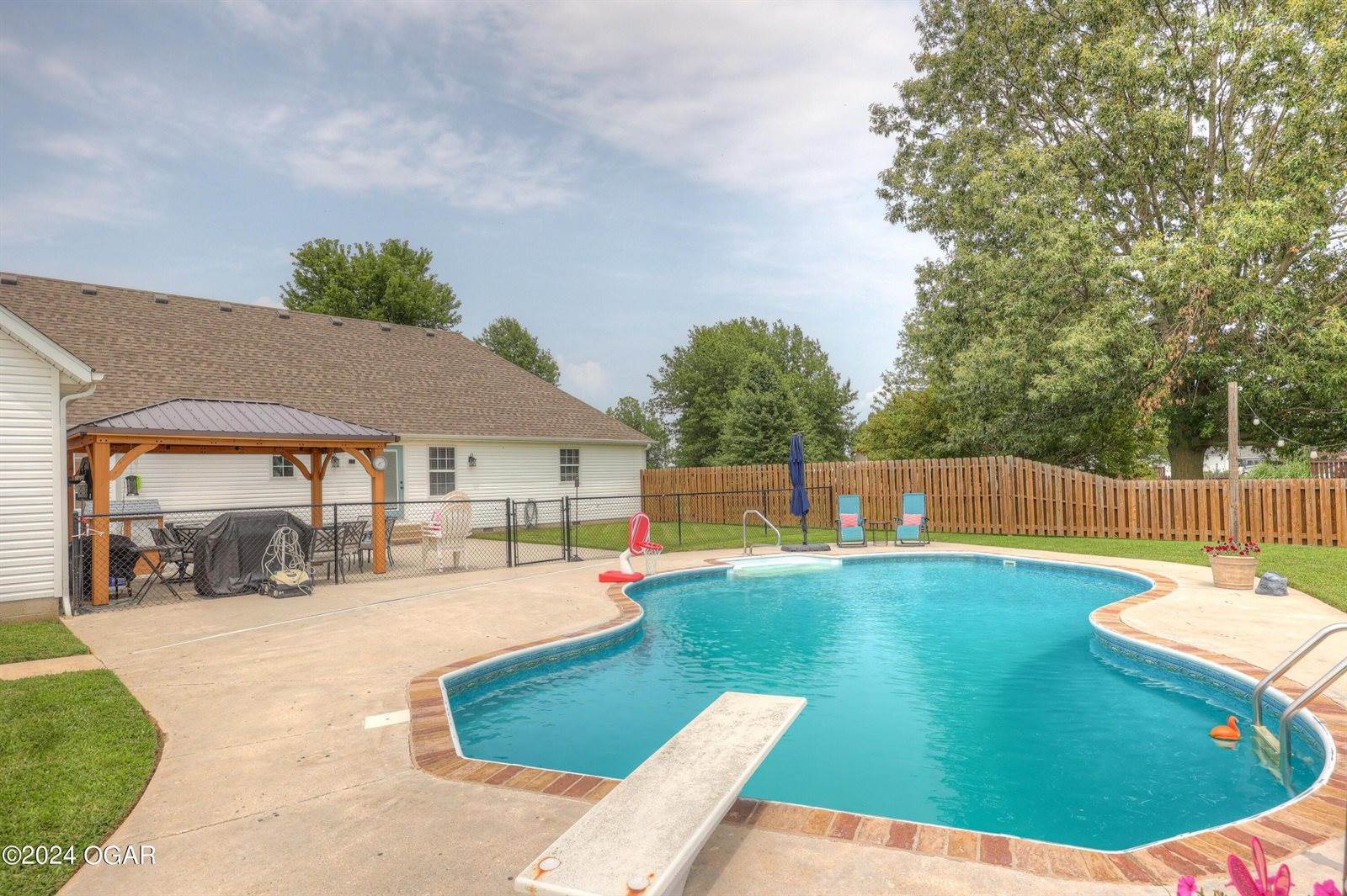 11500 East Fir Road, Carthage, MO 64836