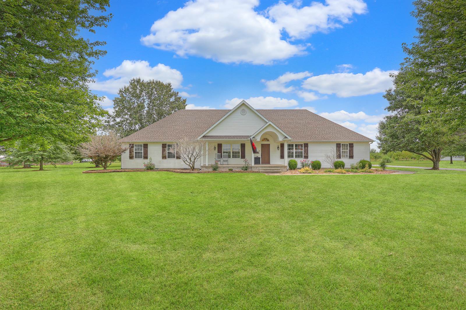 11500 East Fir Road, Carthage, MO 64836