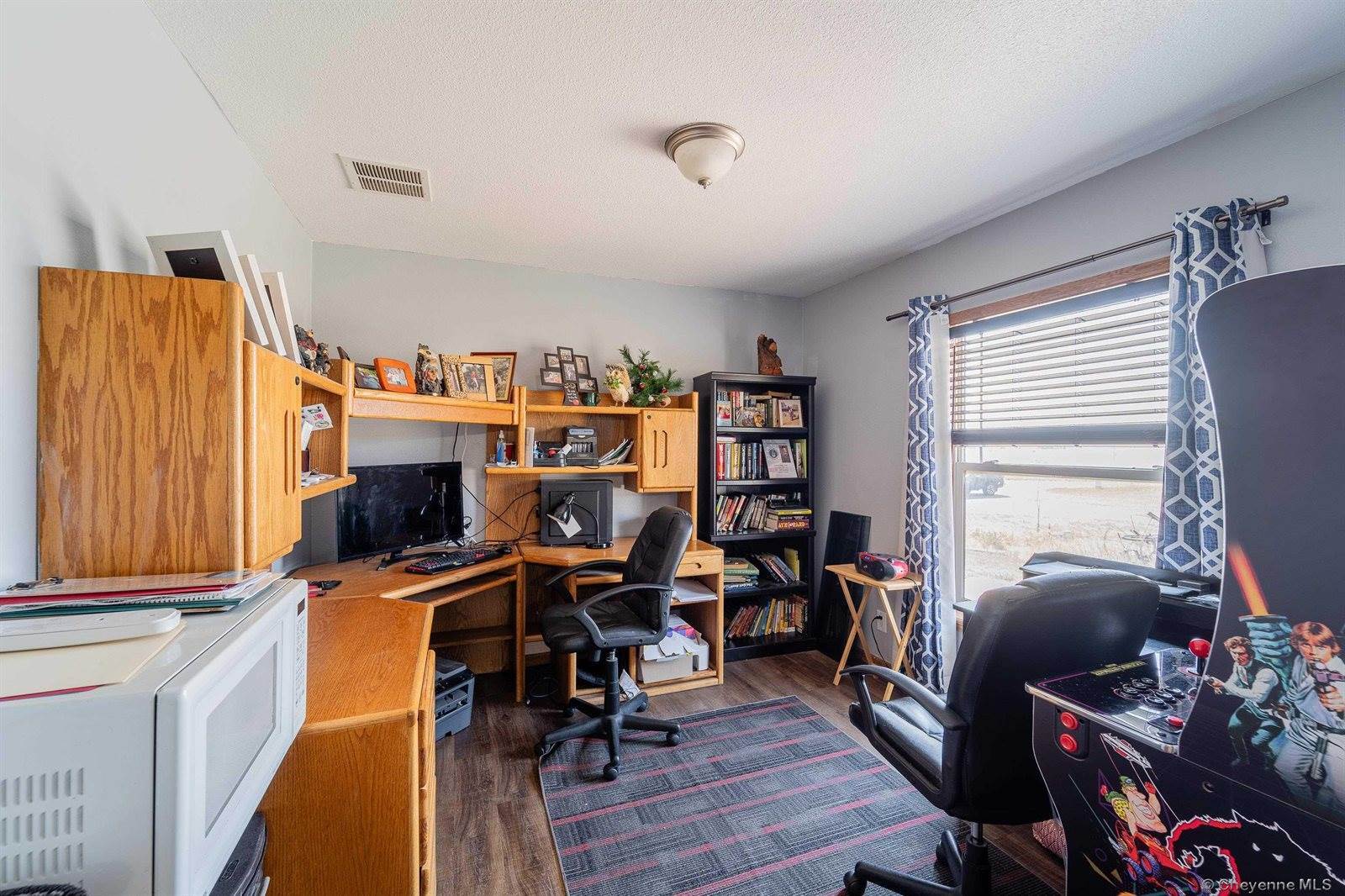 1268 Ventnor Rd, Cheyenne, WY 82009