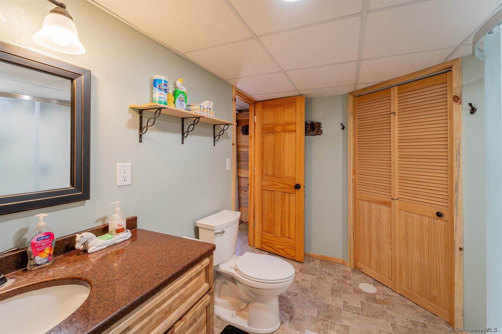 1268 Ventnor Rd, Cheyenne, WY 82009