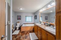 1268 Ventnor Rd, Cheyenne, WY 82009