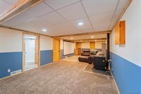 1268 Ventnor Rd, Cheyenne, WY 82009