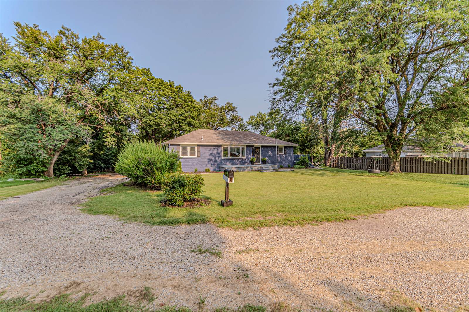 724 West Vine Street, Junction City, KS 66441