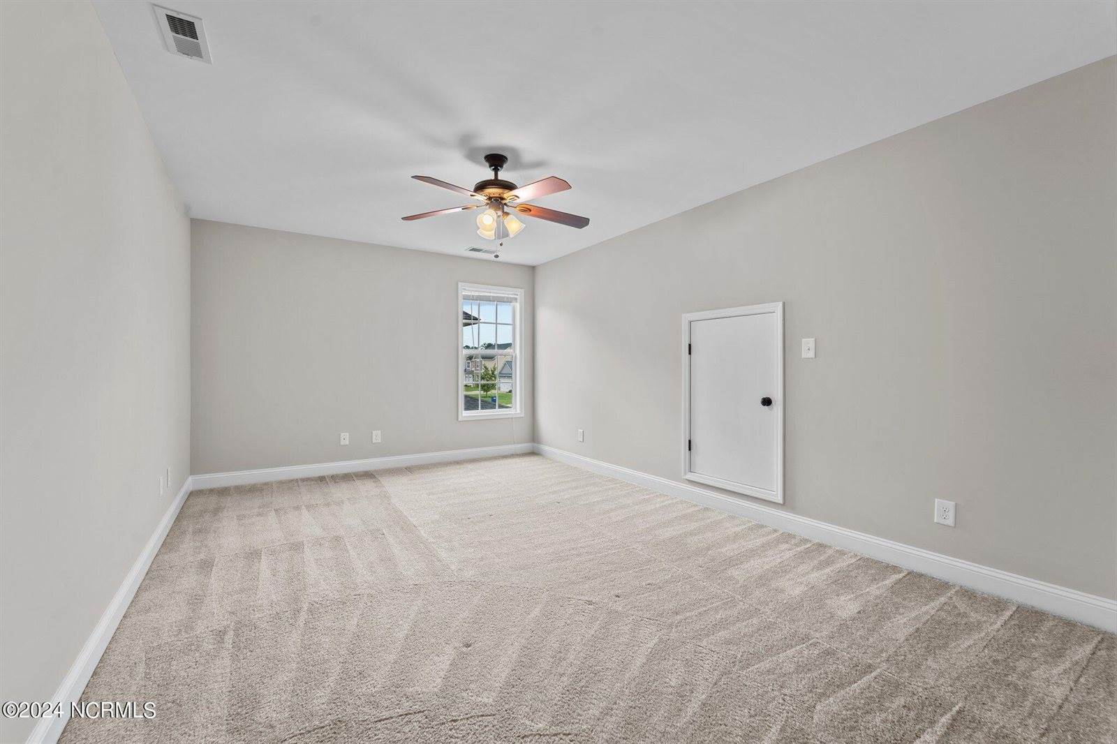 221 Fountain Grove Drive, Raeford, NC 28376