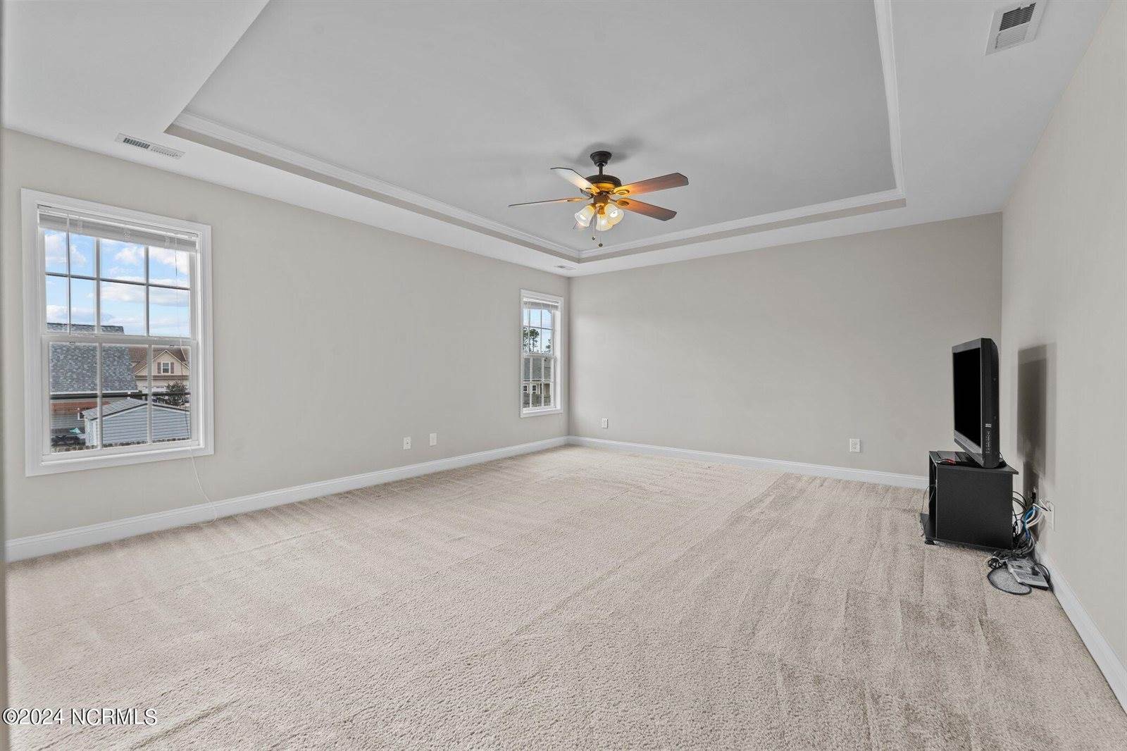 221 Fountain Grove Drive, Raeford, NC 28376