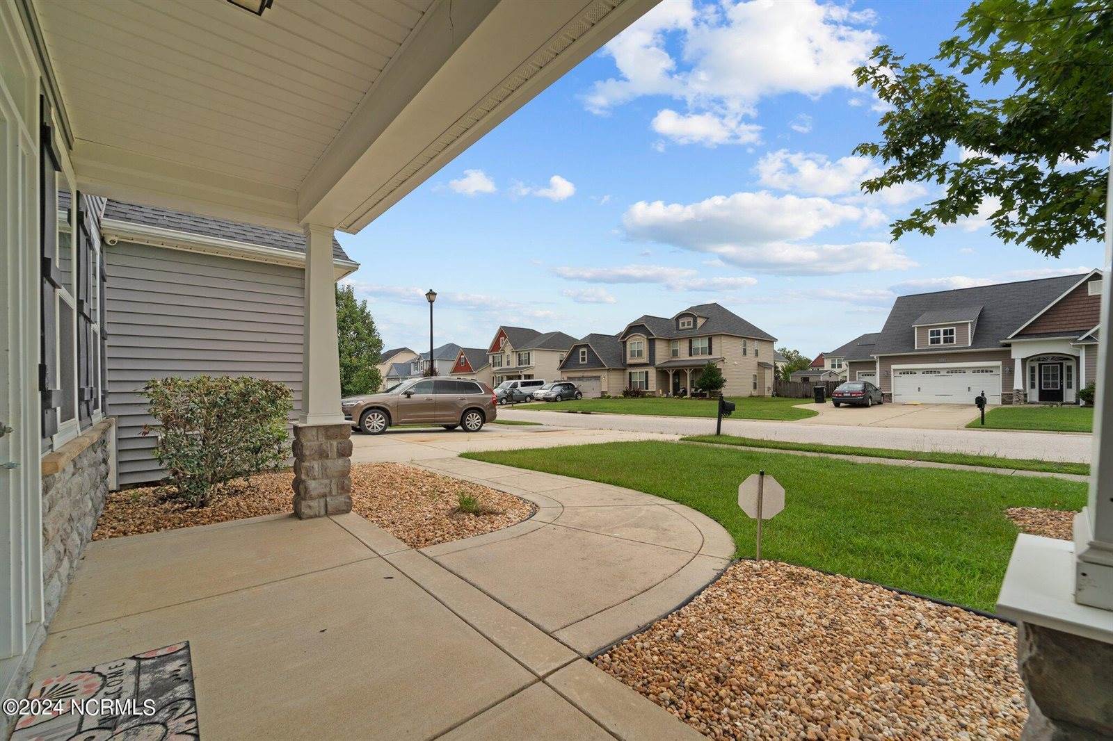 221 Fountain Grove Drive, Raeford, NC 28376