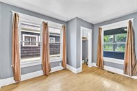 1621 South 76th St, West Allis, WI 53214