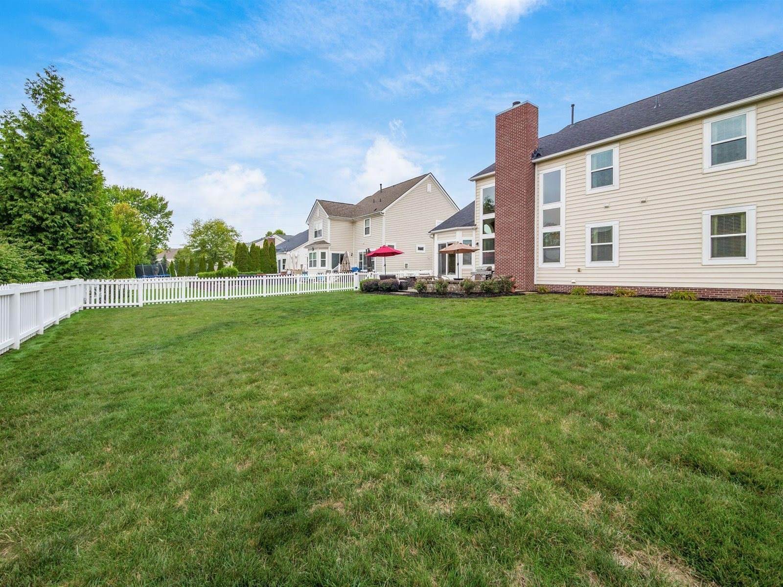 6245 Janes Way, Hilliard, OH 43026