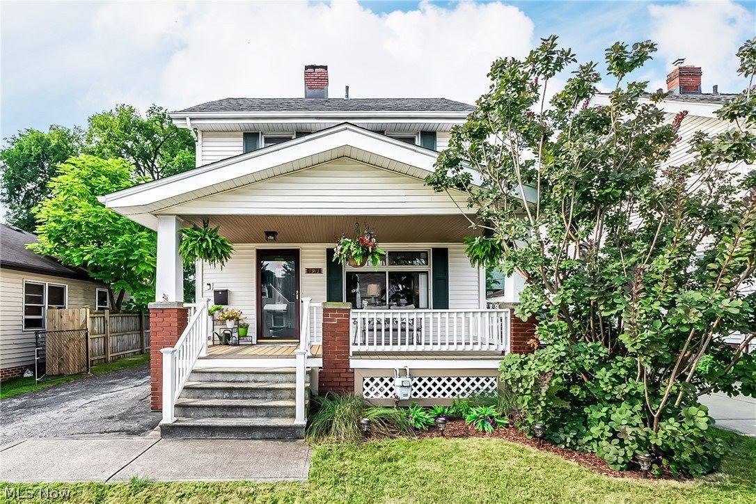 7911 Chesterfield Avenue, Cleveland, OH 44129
