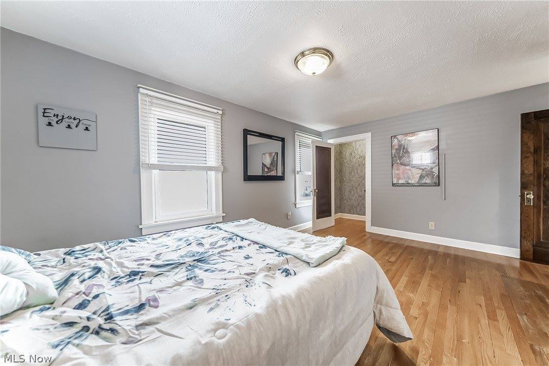 7911 Chesterfield Avenue, Cleveland, OH 44129