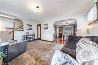 7911 Chesterfield Avenue, Cleveland, OH 44129