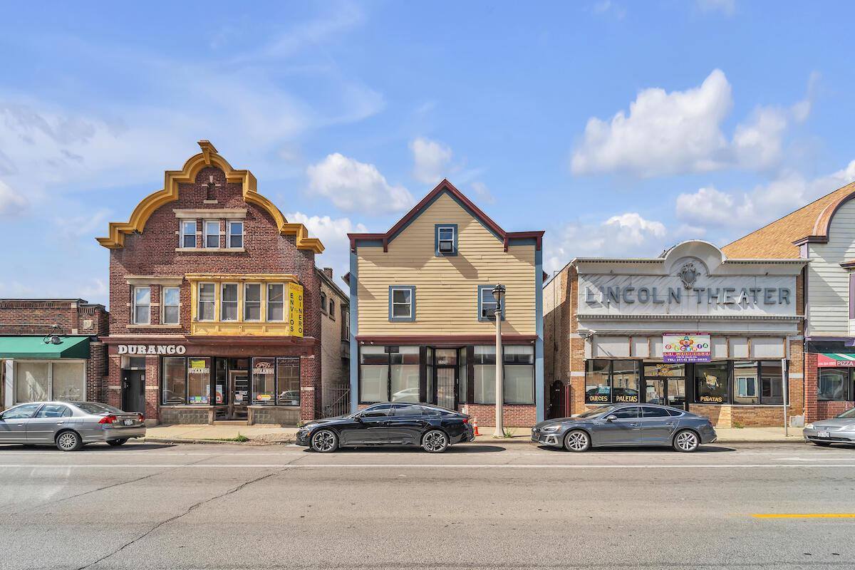 1108 W Lincoln AVENUE, Milwaukee, WI 53215