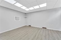 1108 W Lincoln AVENUE, Milwaukee, WI 53215