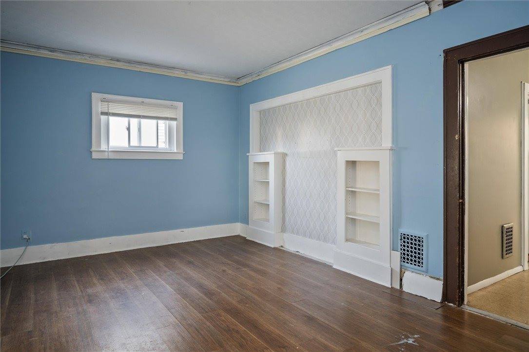 20 Moulson Street, Rochester, NY 14621