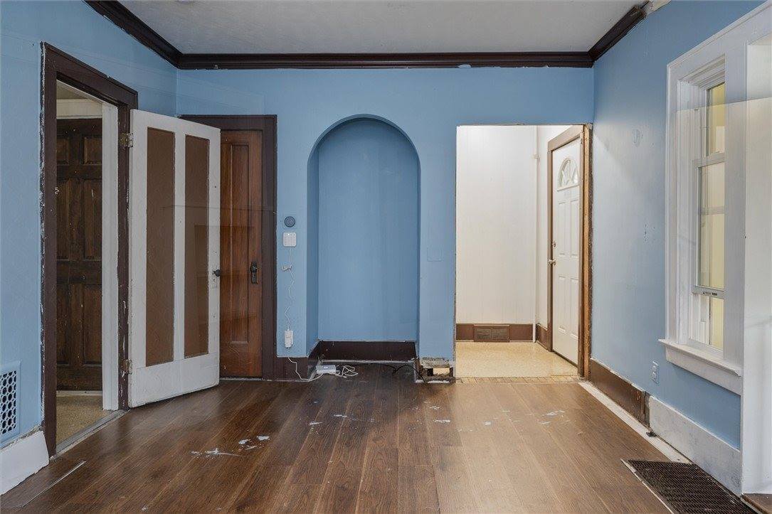 20 Moulson Street, Rochester, NY 14621