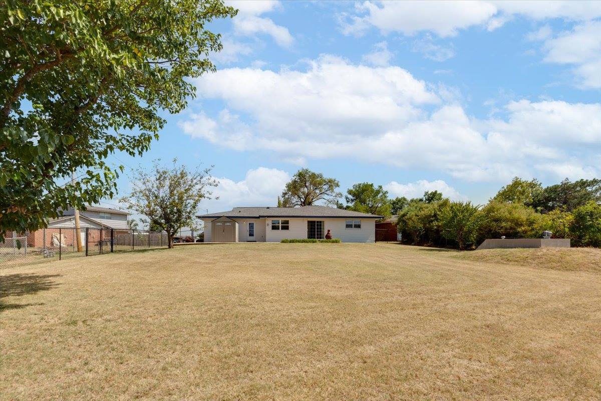 4503 SW 45th Pl, Lawton, OK 73505