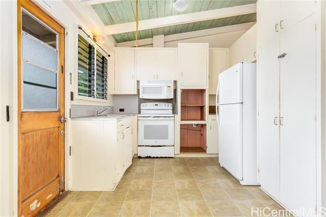 45-193 Waikalua Road, Kaneohe, HI 96744