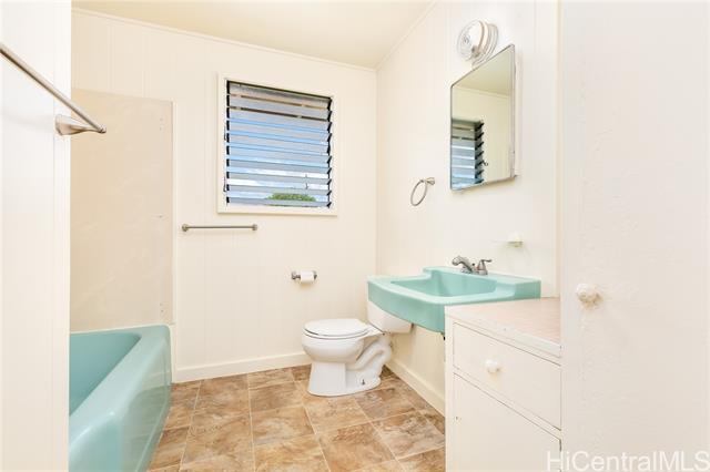 45-193 Waikalua Road, Kaneohe, HI 96744