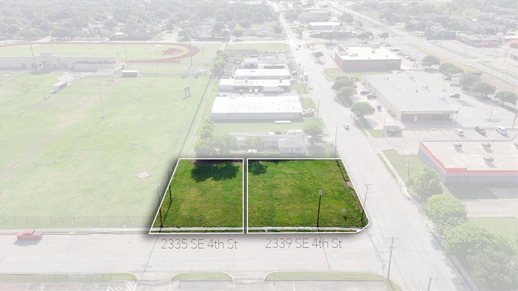 2335 SE 4th Street, Grand Prairie, TX 75051