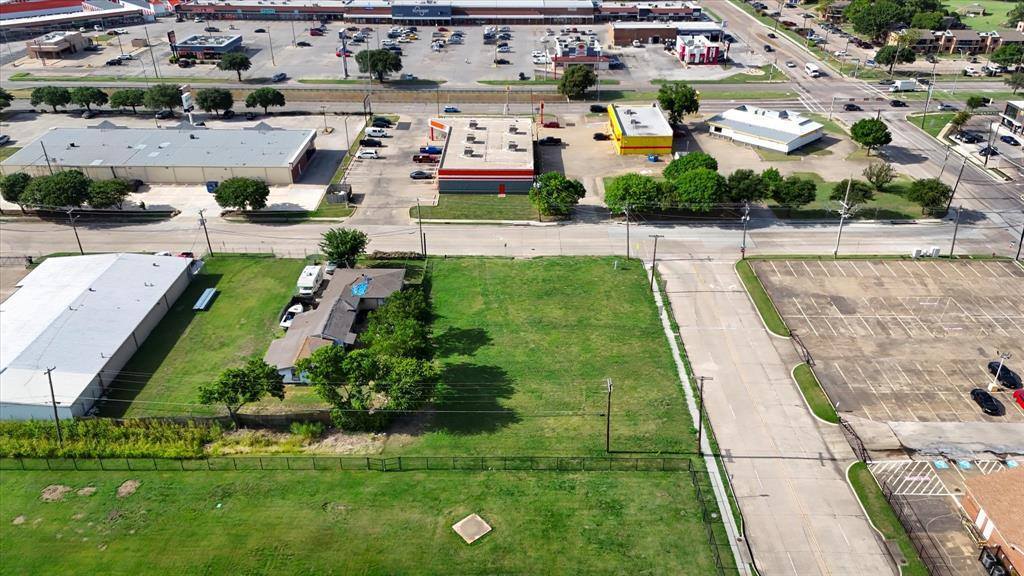 2339 SE 4th Street, Grand Prairie, TX 75051