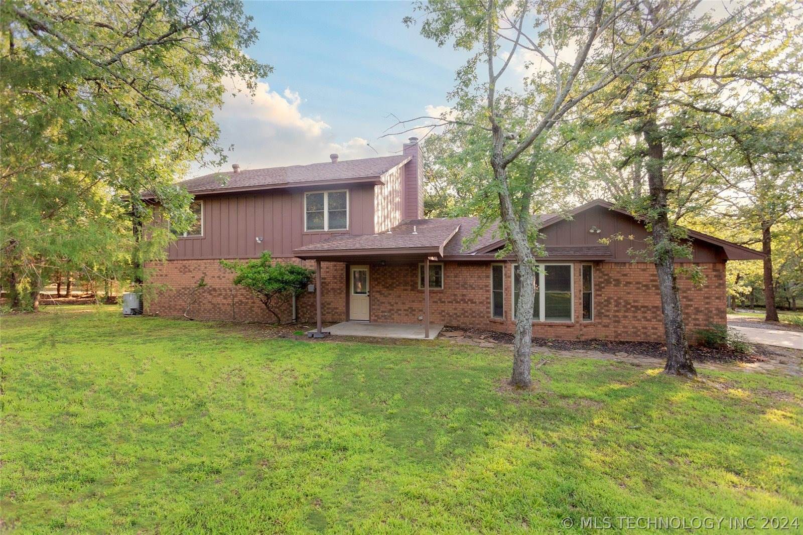 12 Cottonwood, McAlester, OK 74501