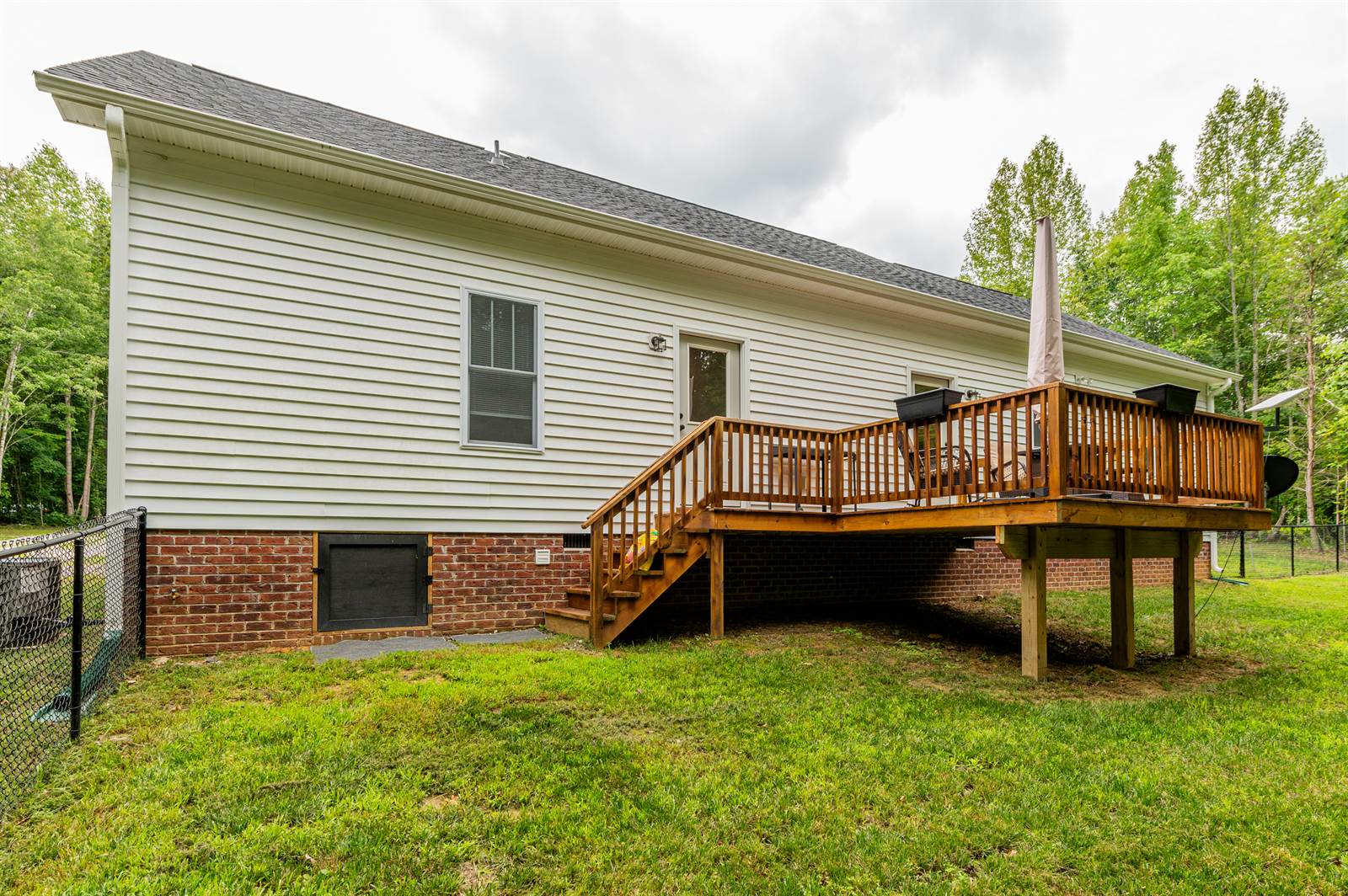 222 Agee Lane, Cumberland, VA 23040