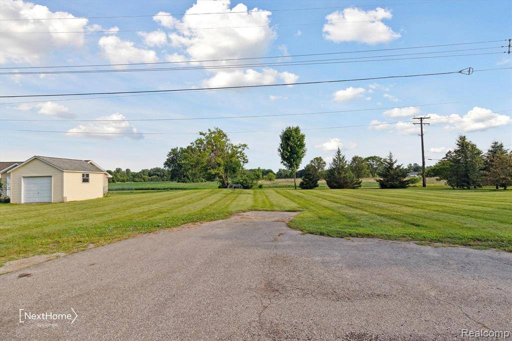 47105 Bemis Road, Sumpter Township, MI 48111