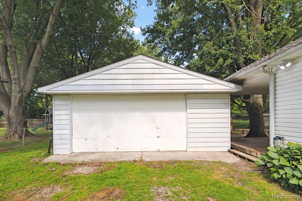 10320 Endicott Street, Van Buren Township, MI 48111