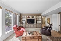 13912 Nicklaus Dr, Overland Park, KS 66223