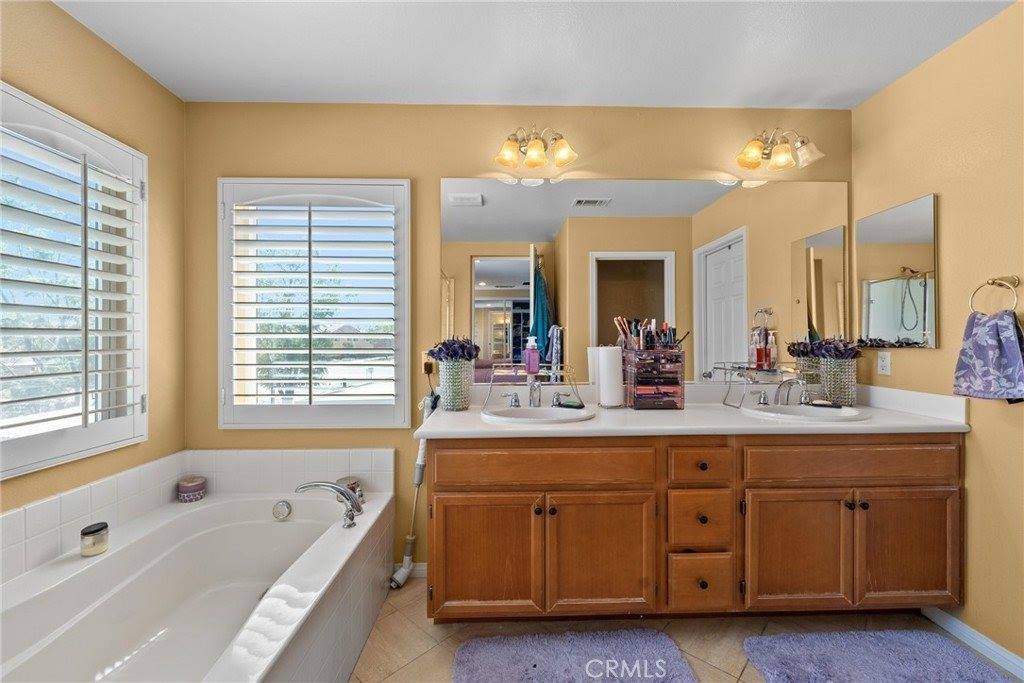 3937 Obsidian Road, San Bernardino, CA 92407