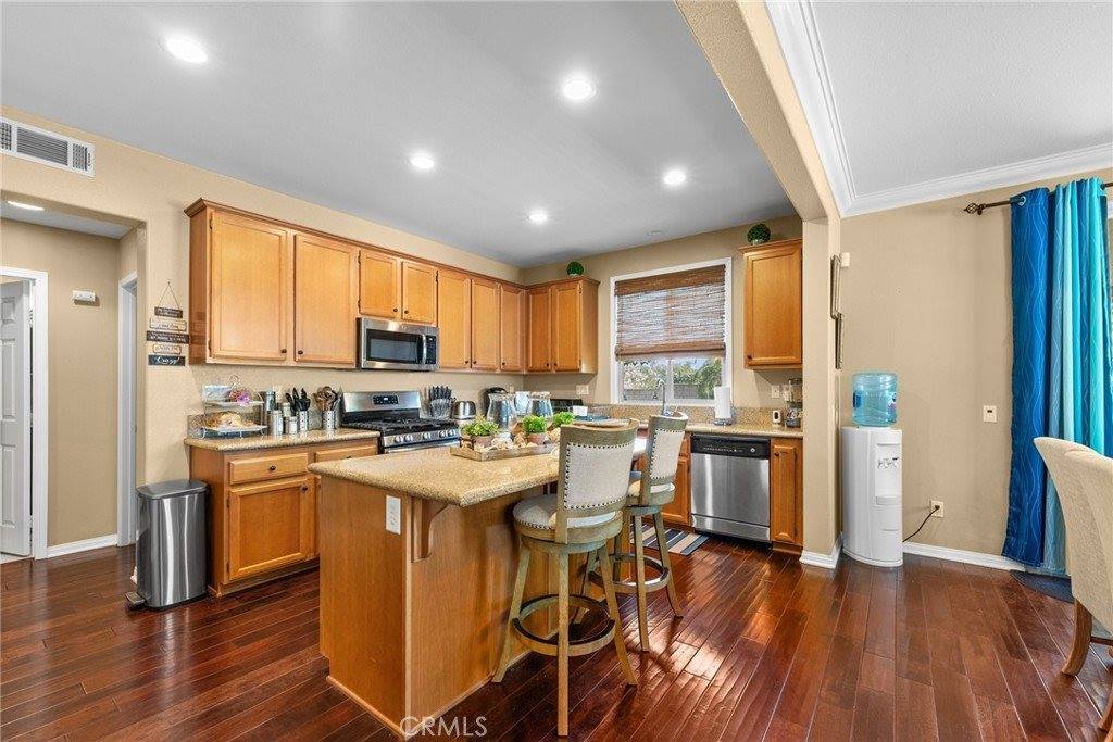 3937 Obsidian Road, San Bernardino, CA 92407