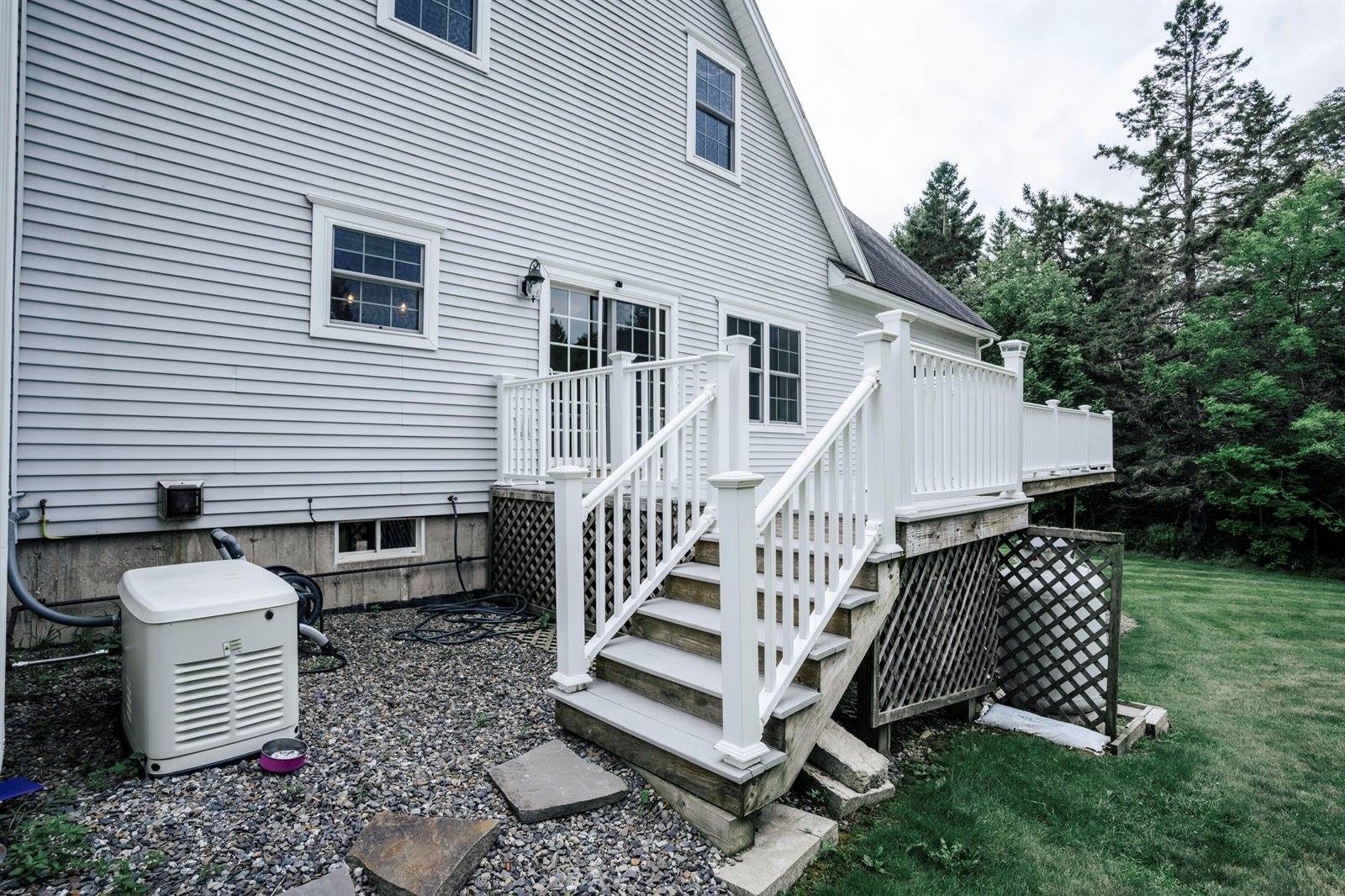 536 Blackstream Road, Hermon, ME 04401