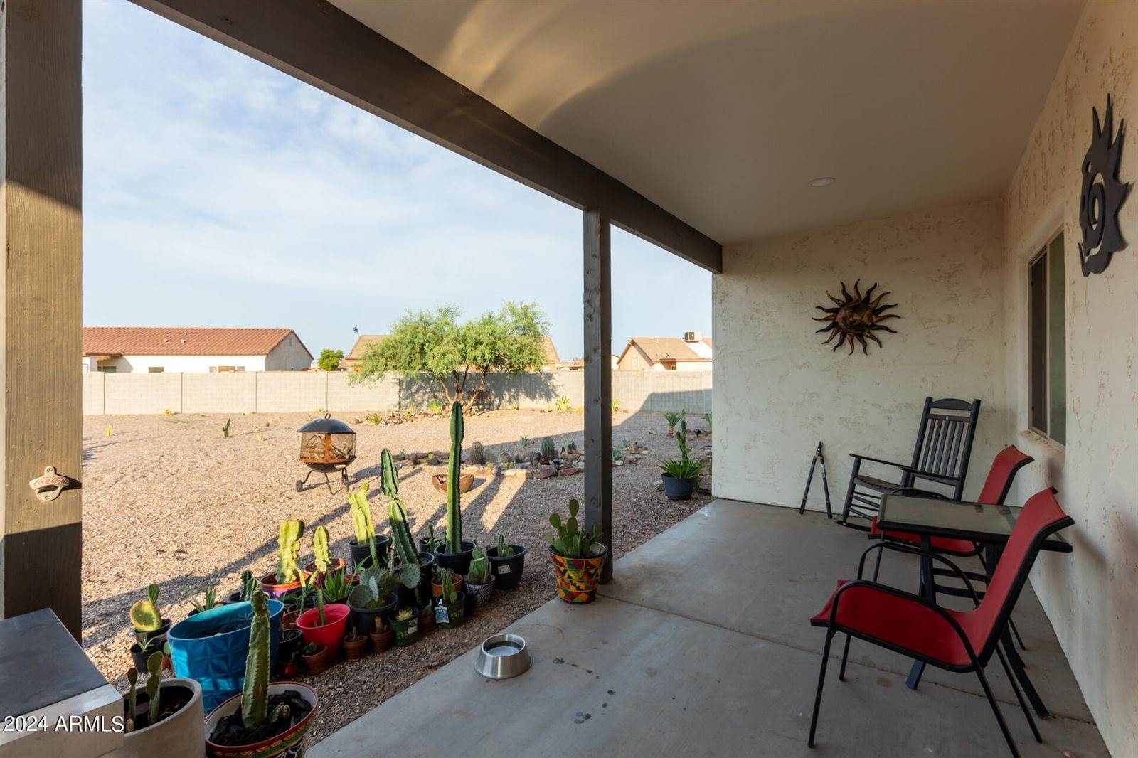 8469 West Reventon Drive, Arizona City, AZ 85123