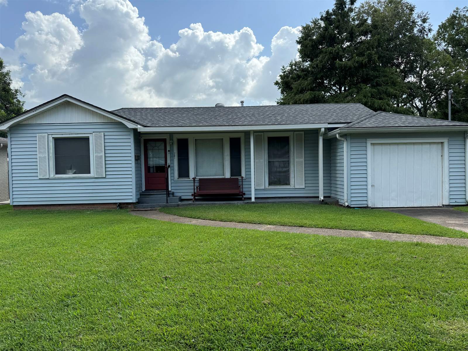 751 Saint Thomas St, Lafayette, LA 70506