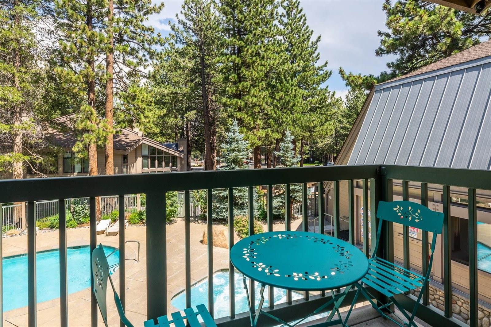 2252 Meridian Blvd. #80, St Mortiz #80, Mammoth Lakes, CA 93546