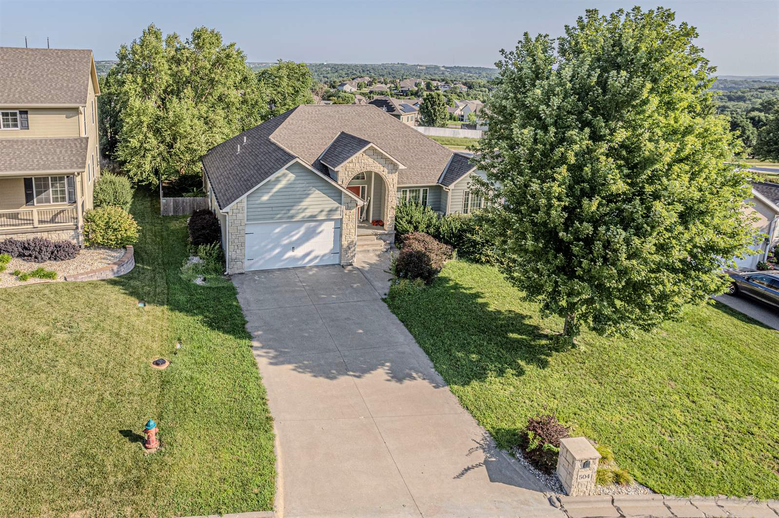 504 Applewood Drive, Manhattan, KS 66502