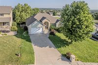 504 Applewood Drive, Manhattan, KS 66502