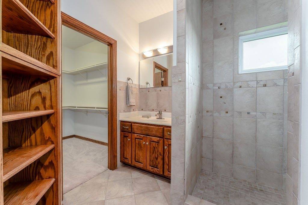 172 South San Roman, Bayview, TX 78566