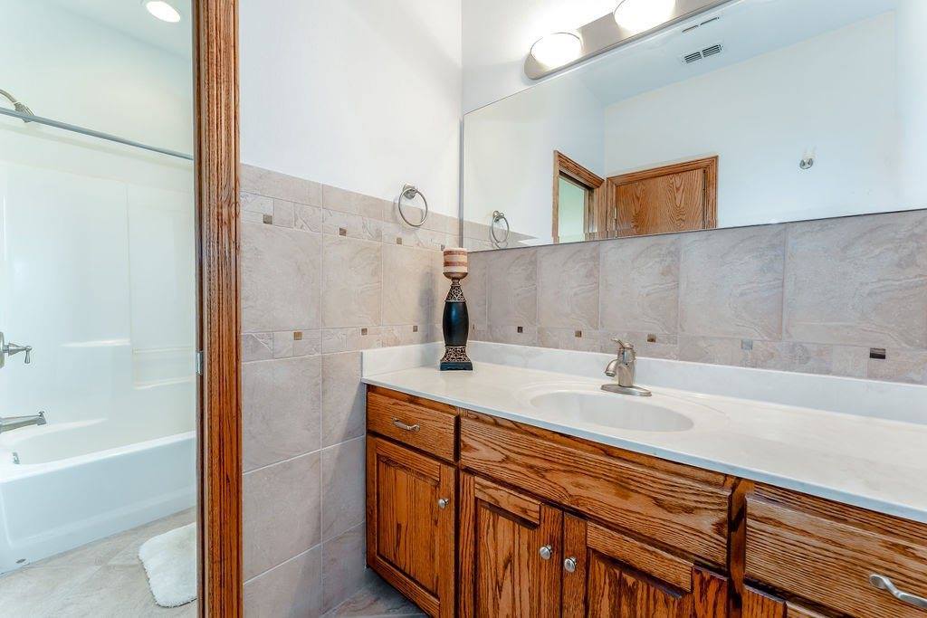 172 South San Roman, Bayview, TX 78566