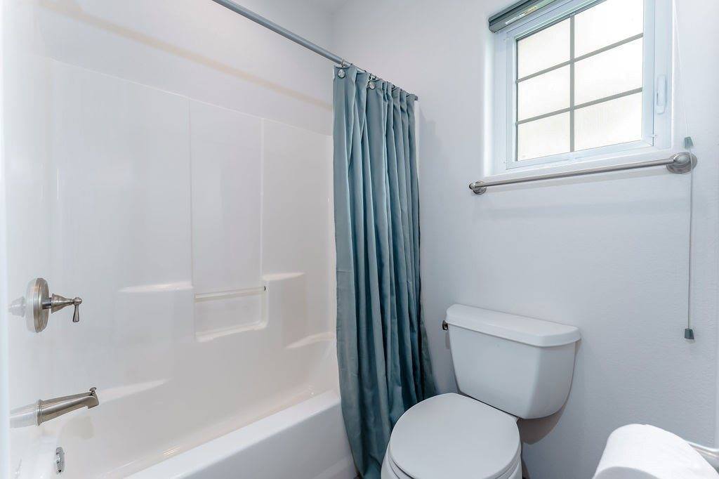 172 South San Roman, Bayview, TX 78566