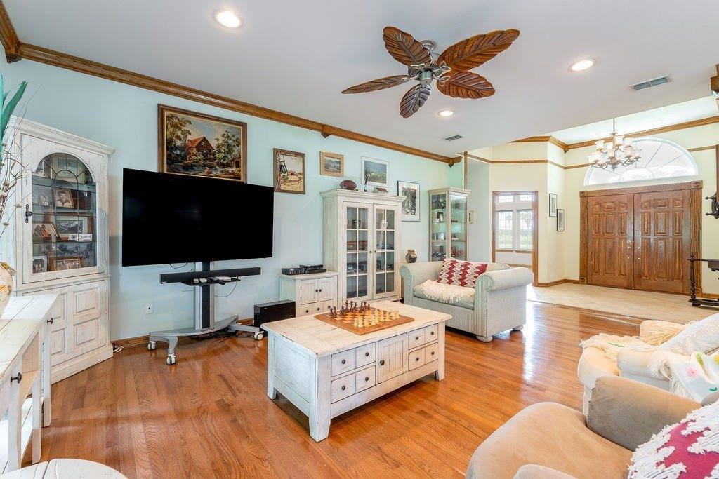 172 South San Roman, Bayview, TX 78566