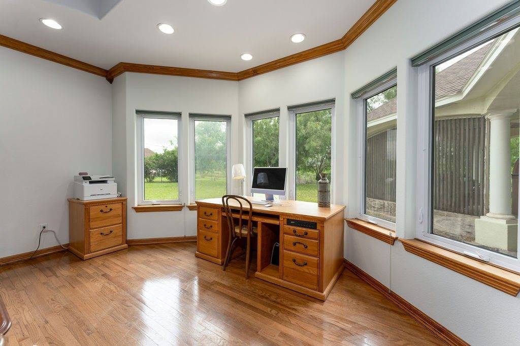 172 South San Roman, Bayview, TX 78566