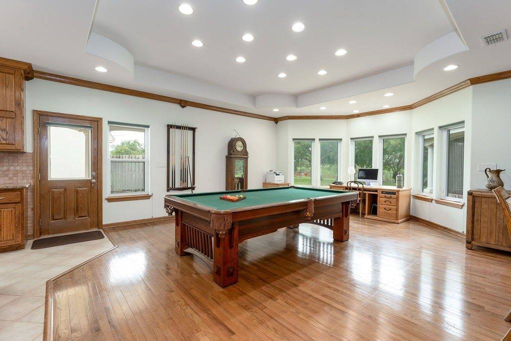 172 South San Roman, Bayview, TX 78566