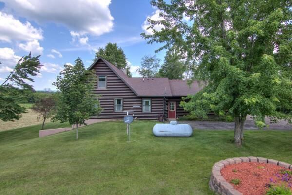 S8870 County Rd. G, Augusta, WI 54722